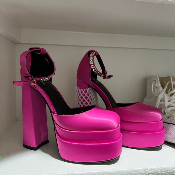 Platform heels - Picture 4 of 6